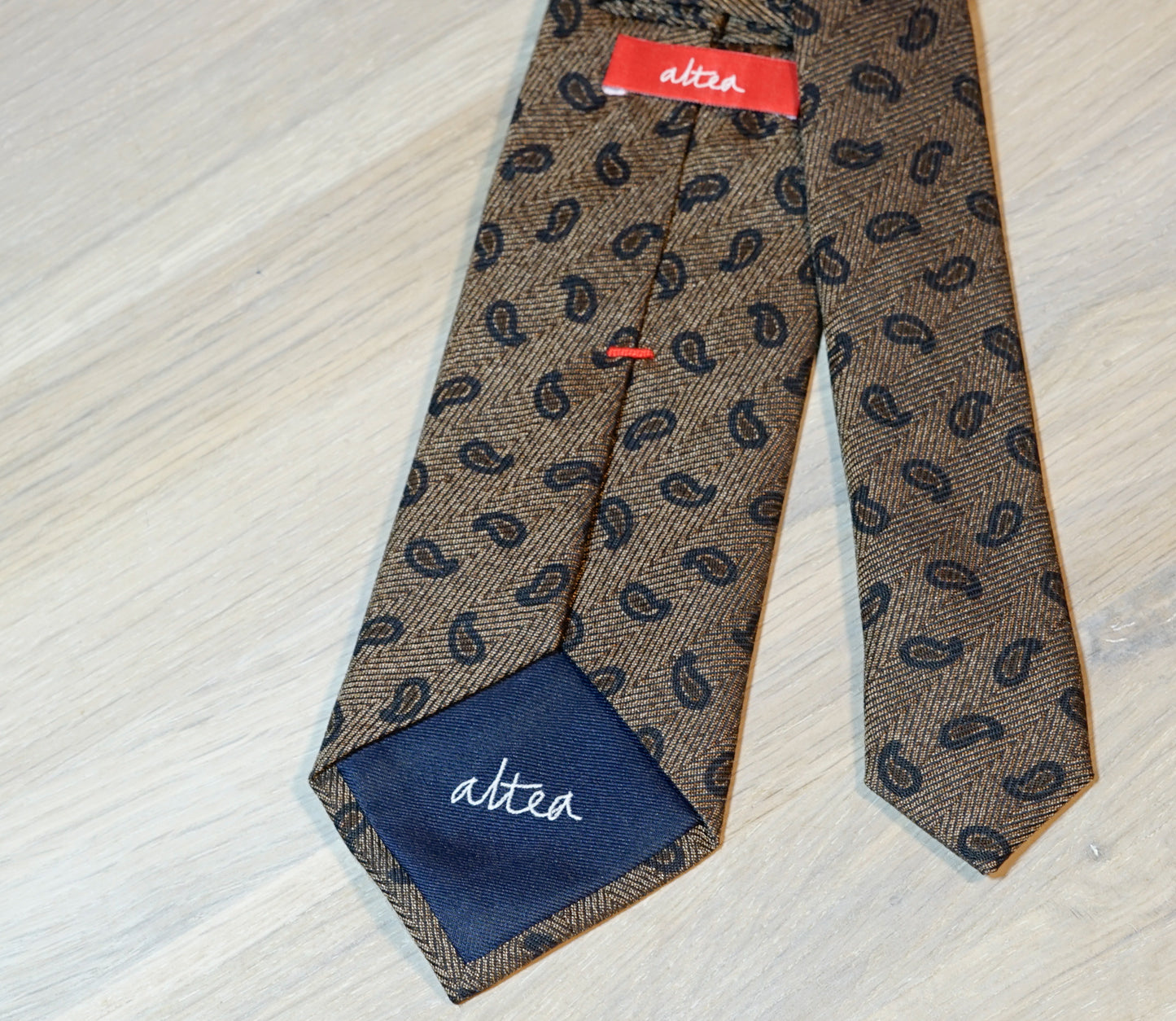Altea-brown-blue-paisley-Wool-Cotton-Tie-back