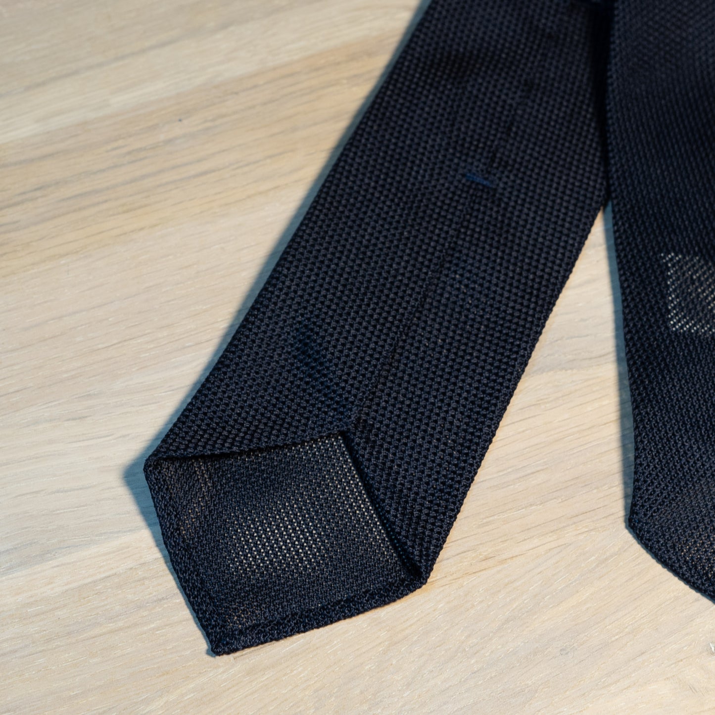 Midnight navy Garza Fina Grenadine Silk Tie Untipped - The Bespoke Shop