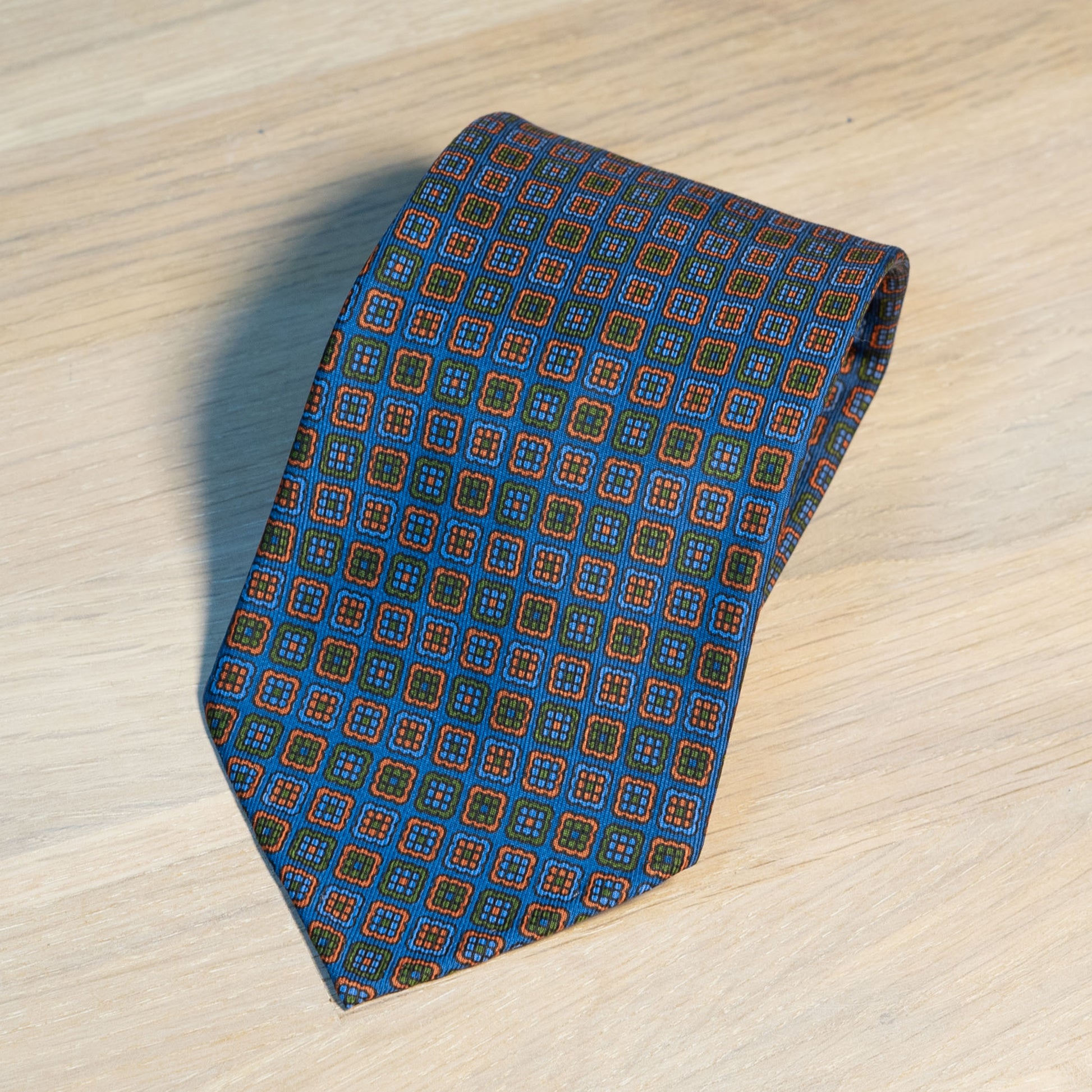 Blue/Orange Medallion Madder Silk Tie Untipped - The Bespoke Shop 