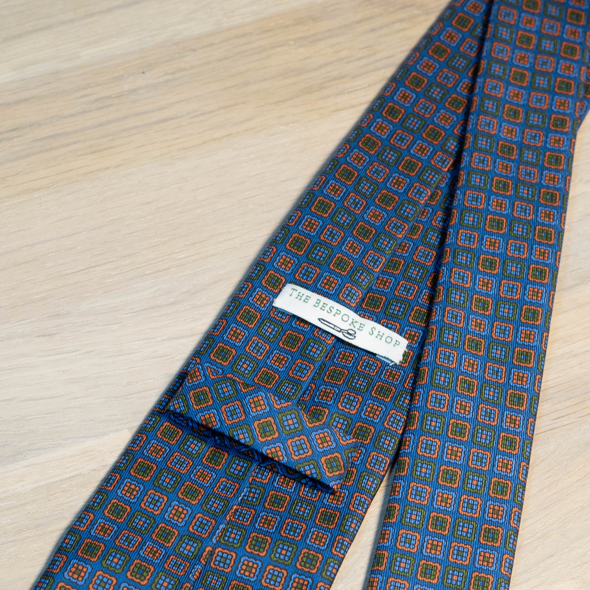 Blue/Orange Medallion Madder Silk Tie Untipped - The Bespoke Shop 