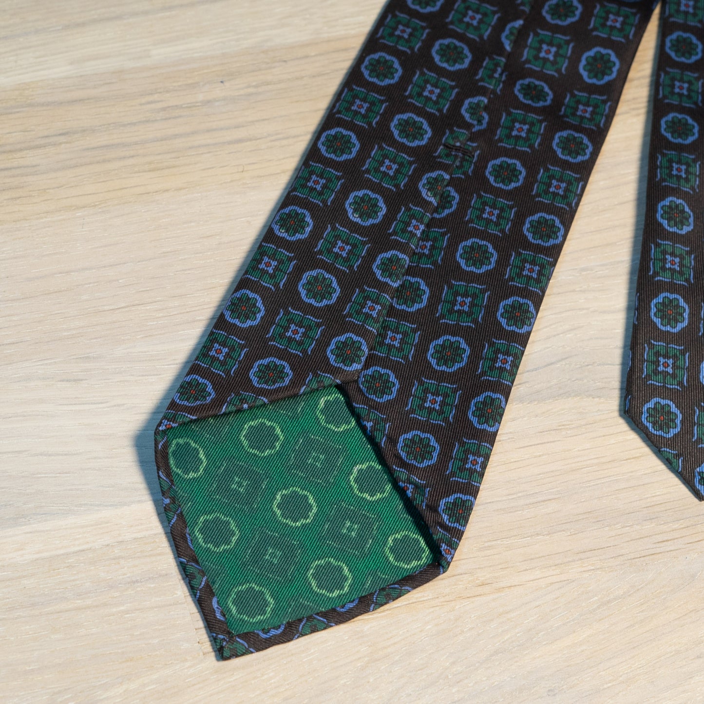 Brown/Green Medallion Madder Silk Tie Untipped - The Bespoke Shop 