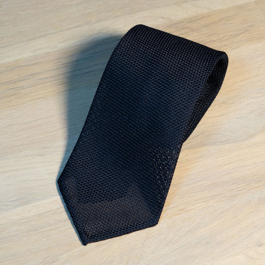 Midnight navy Garza Fina Grenadine Silk Tie Untipped - The Bespoke Shop 