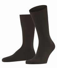 Load image into Gallery viewer, Airport Brown Wool/Cotton Socks - The Bespoke Shop
