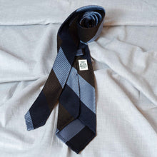 Load image into Gallery viewer, Brown Block Stripe Grenadine Garza Grossa Silk Tie - The Bespoke Shop 
