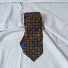 Load image into Gallery viewer, Green/Red Medallion Ancient Madder Silk Tie Untipped - The Bespoke Shop 

