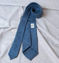 Load image into Gallery viewer, Solid Light Blue Untipped Wool - The Bespoke Shop 
